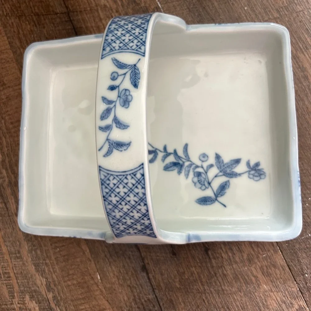 Fitz and Floyd Vintage Porcelain Rectangle White Blue Floral Basket Trinket Dish